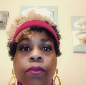 Meet your Posher, Gayle